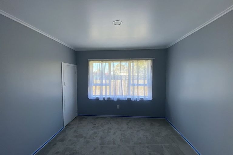 Photo of property in 20 Clayton Road, Manurewa, Auckland, 2102