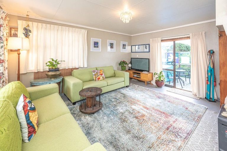 Photo of property in 26 Rangiora Street, Castlecliff, Whanganui, 4501