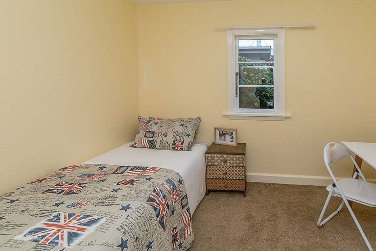 Photo of property in 44 Windermere Road, Papanui, Christchurch, 8053