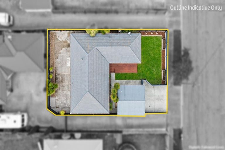 Photo of property in 20 Carlsen Street, Burwood, Christchurch, 8083