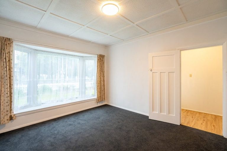 Photo of property in 239 Fitzherbert Avenue, West End, Palmerston North, 4410