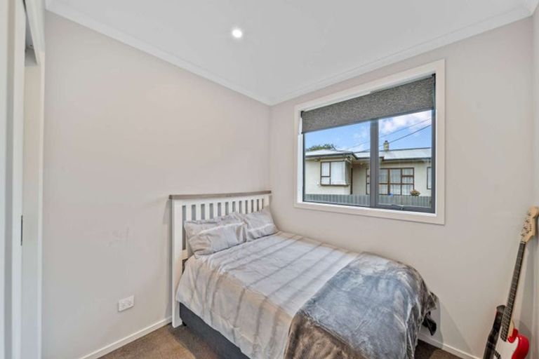 Photo of property in 11 Clyde Street, Oamaru North, Oamaru, 9400