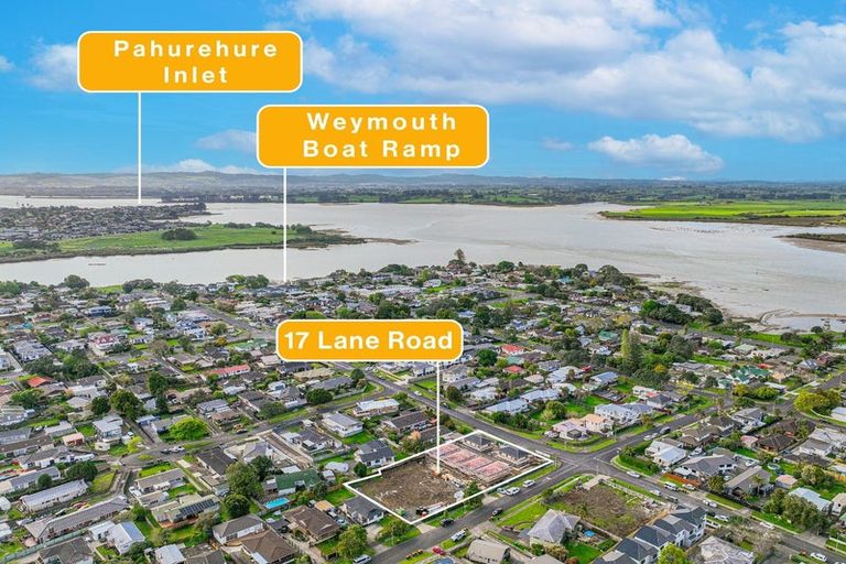 Photo of property in 1/25 Mcleod Road, Weymouth, Auckland, 2103