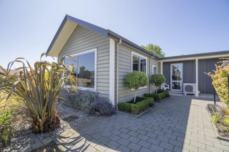 Photo of property in 4a Dalhousie Place, Te Anau, 9600
