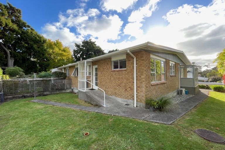 Photo of property in 6/3 Gilbert Street, New Plymouth, 4310