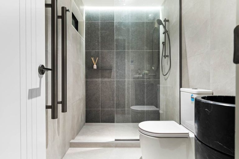 Photo of property in 54 Matangi View Drive, Orewa, 0931