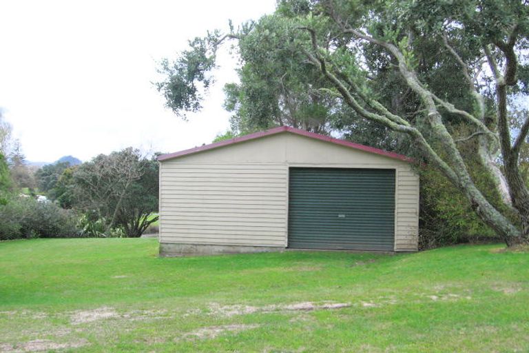 Photo of property in 81 Pa Road, Hahei, Whitianga, 3591