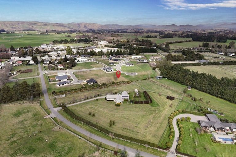 Photo of property in 6 Nichols Lane, Greytown, 5712