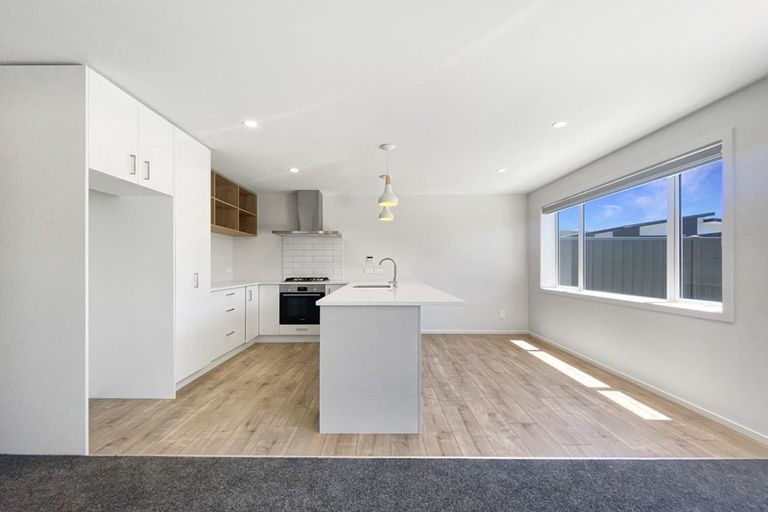 Photo of property in 36 Pateke Drive, Kenepuru, Porirua, 5022