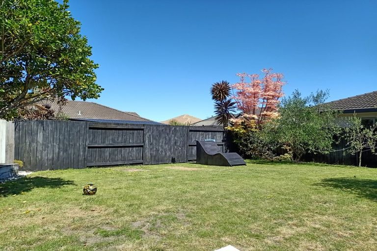 Photo of property in 42 Katerini Grove, Papamoa Beach, Papamoa, 3118