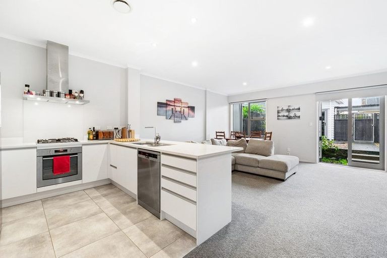 Photo of property in 120 Hobsonville Point Road, Hobsonville, Auckland, 0616