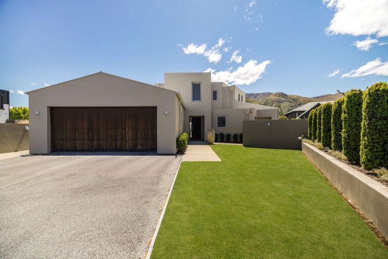 Photo of property in 17 Fox's Terrace, Arrowtown, 9302