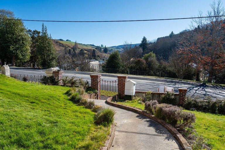 Photo of property in 12a Colonsay Street, Lawrence, 9532