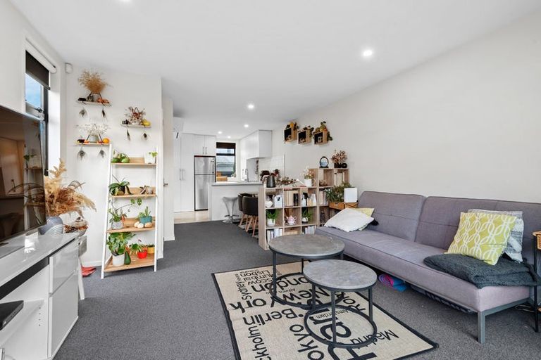 Photo of property in 8/68 Barbour Street, Waltham, Christchurch, 8011