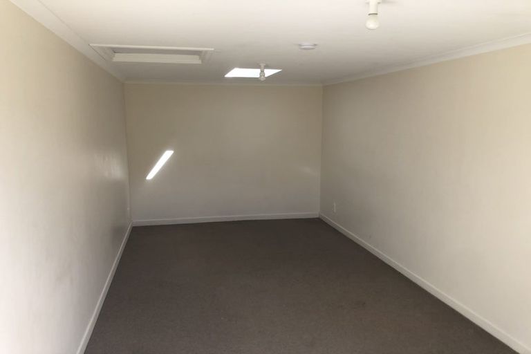 Photo of property in 10 Twickenham Street, Wainuiomata, Lower Hutt, 5014