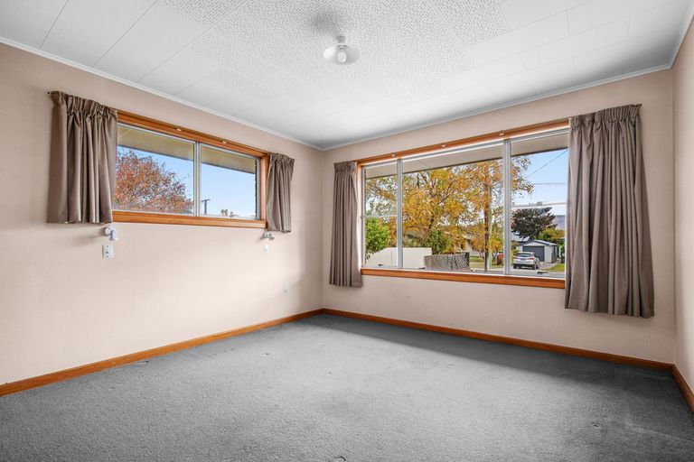 Photo of property in 9 Ashworth Street, Alexandra, 9320