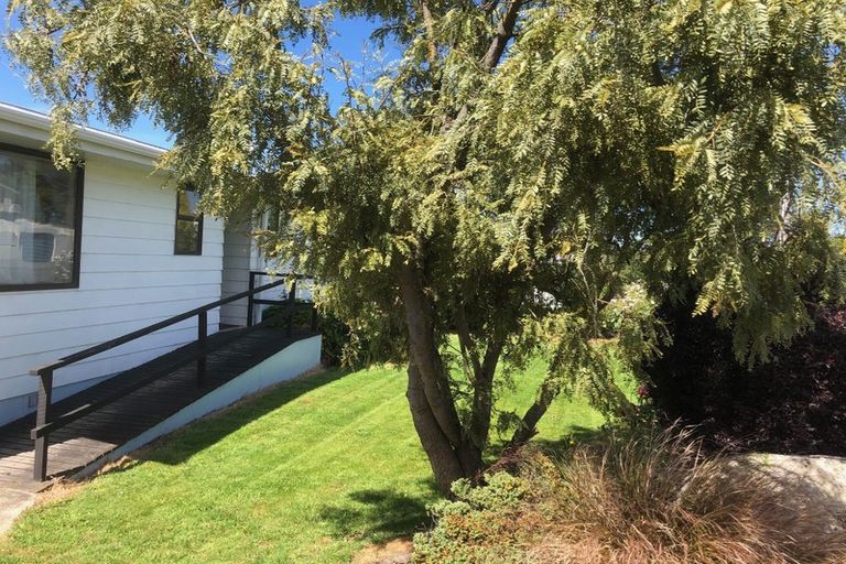 Photo of property in 25 Mersey Street, South Hill, Oamaru, 9400