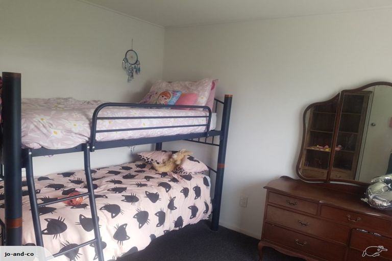 Photo of property in 32 Frederick Street, Carterton, 5713