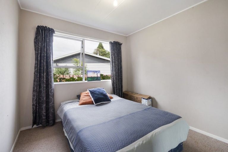 Photo of property in 8 Custom Street, Ashhurst, 4810