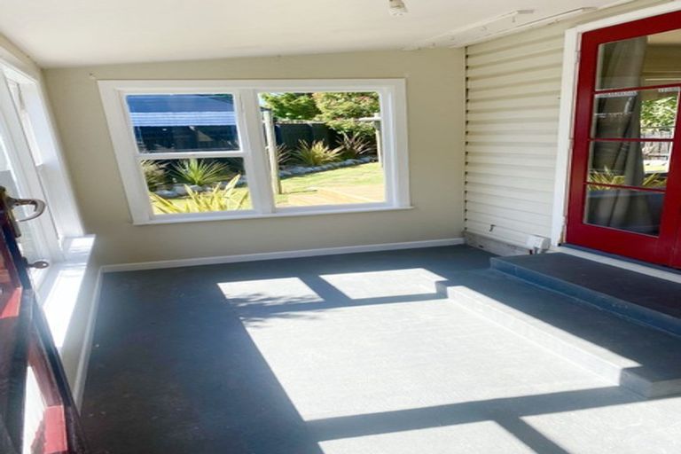 Photo of property in 15 Harewood Road, Oxford, 7430