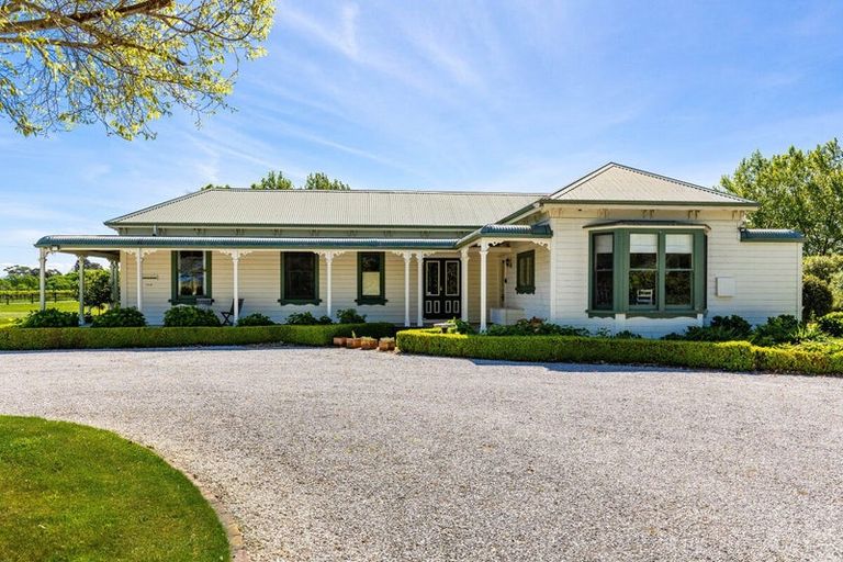 Photo of property in 100 Rowley Crescent, Grovetown, Blenheim, 7202