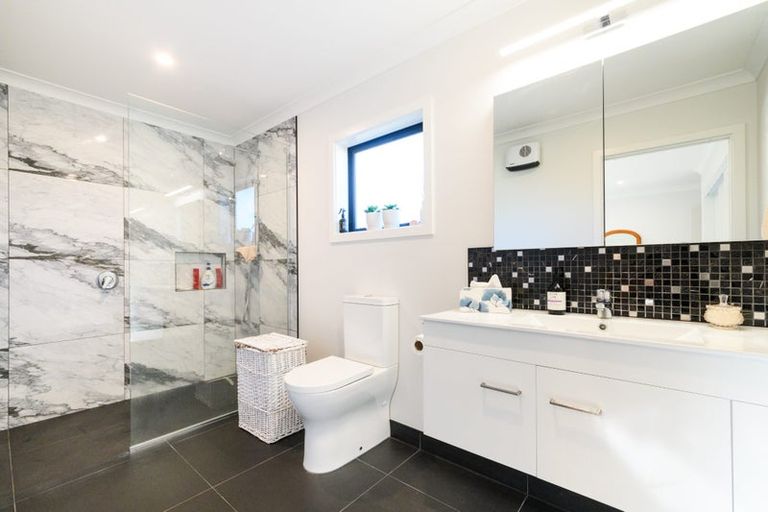 Photo of property in 5 Monarch Drive, Ashhurst, 4810