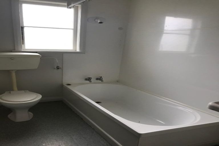 Photo of property in 17-19 Gilbert Street, Gore, 9710