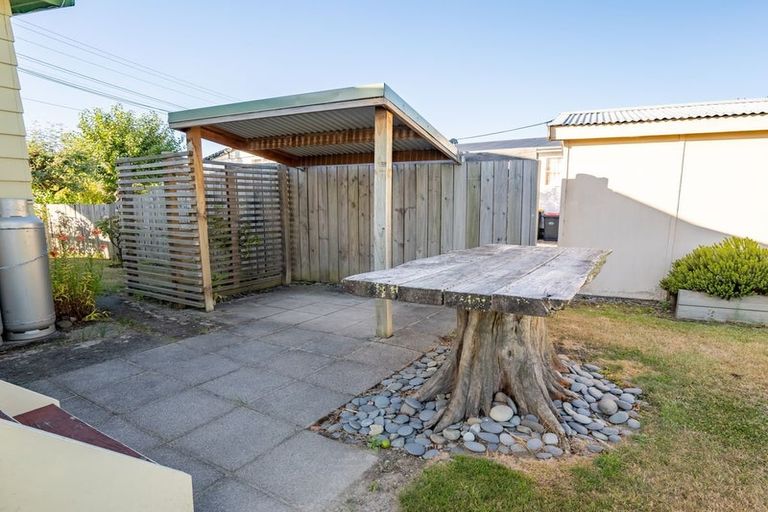 Photo of property in 49 Jollie Road, Twizel, 7901