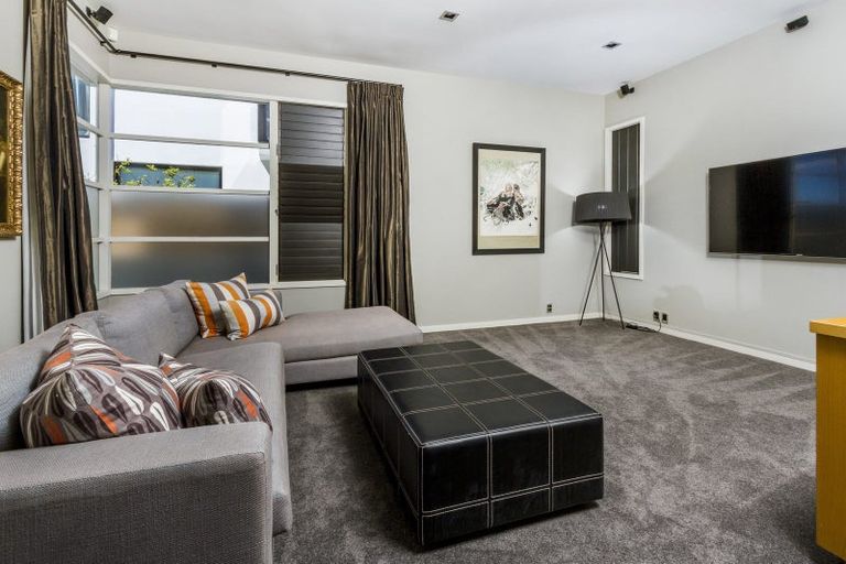 Photo of property in 54 Seacliffe Avenue, Belmont, Auckland, 0622