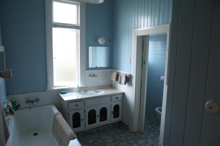 Photo of property in 139 High Street, Waimate, 7924