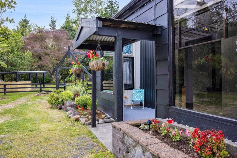 Photo of property in 1082 Junction Road, Egmont Village, Inglewood, 4386