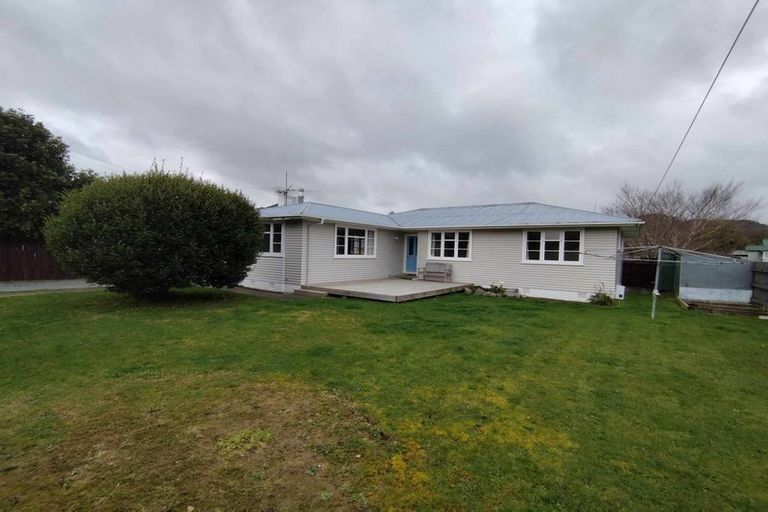 Photo of property in 45 Ararino Street, Trentham, Upper Hutt, 5018