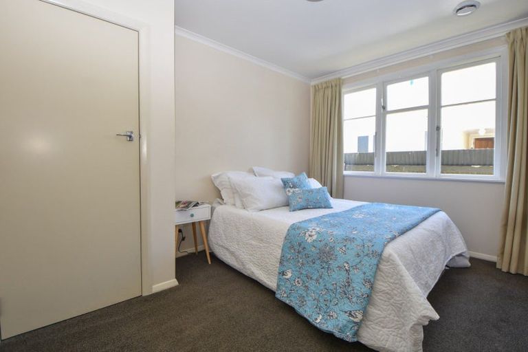 Photo of property in 15 Moreton Road, Carterton, 5713