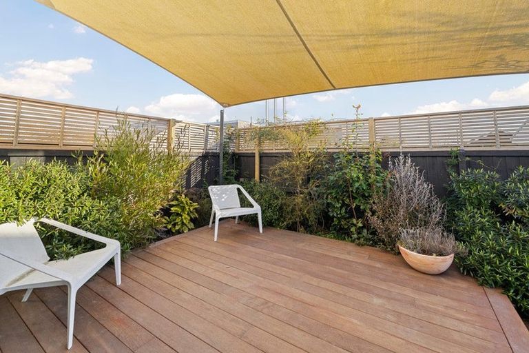 Photo of property in 4/102 Creyke Road, Ilam, Christchurch, 8041