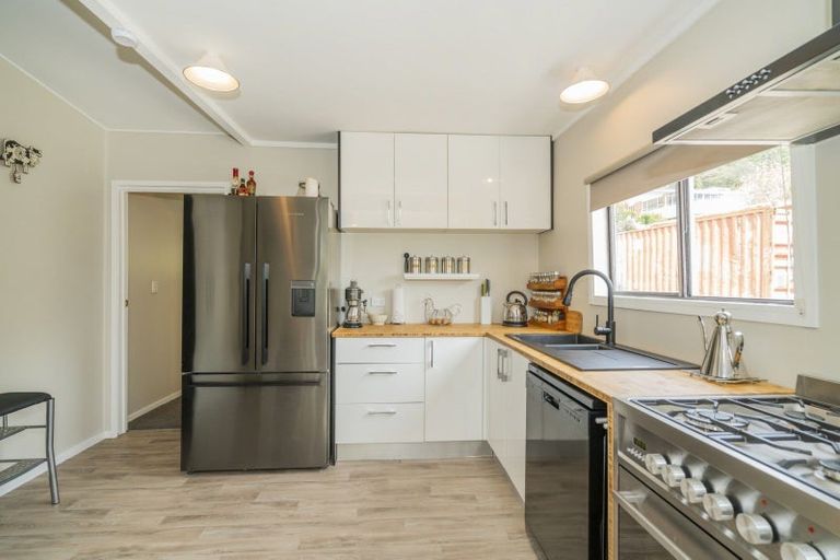 Photo of property in 13 Firth View Road, Te Puru, Thames, 3575