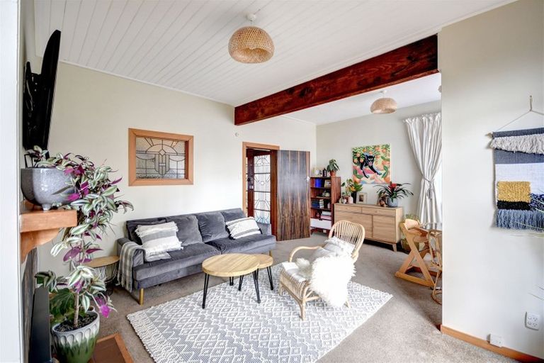 Photo of property in 15 Melrose Street, Roslyn, Dunedin, 9010