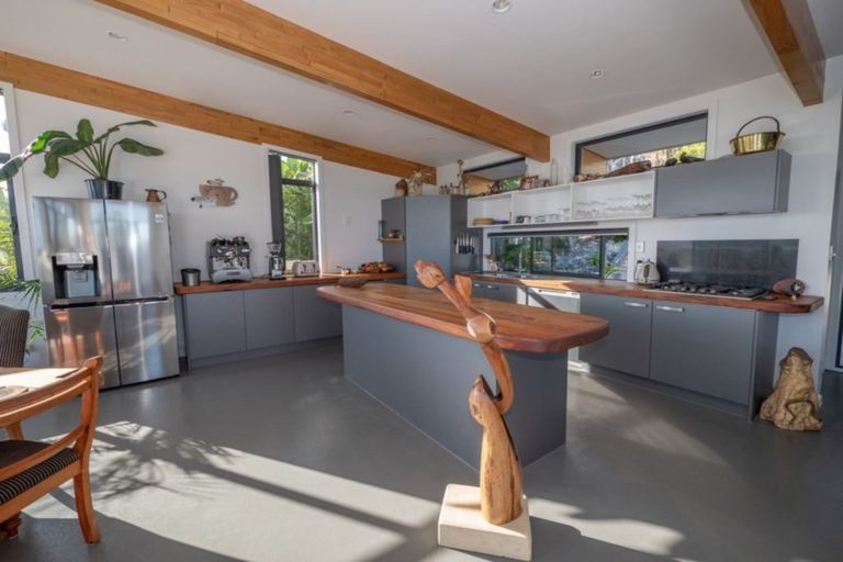 Photo of property in 26 Coachmans Way, Cable Bay, 0420