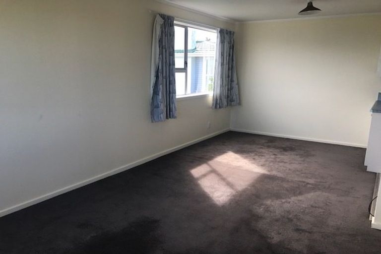Photo of property in 1/130 Buckley Road, Southgate, Wellington, 6023