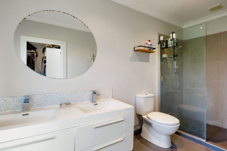 Photo of property in 18 Bos Crescent, Flagstaff, Hamilton, 3210