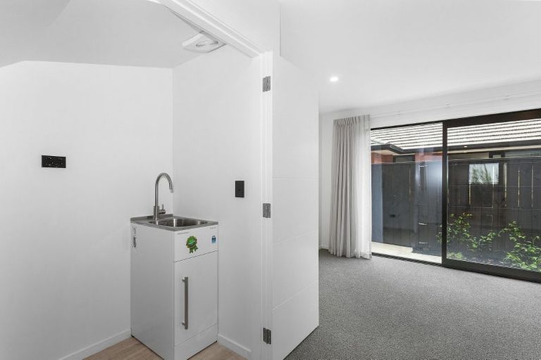 Photo of property in 4/3 Vesty Avenue, Hillcrest, Hamilton, 3216