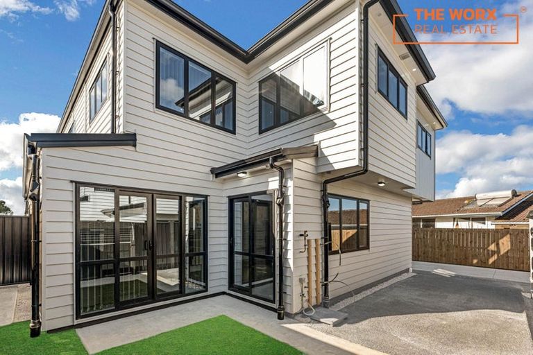 Photo of property in 25b Leaver Place, Weymouth, Auckland, 2103