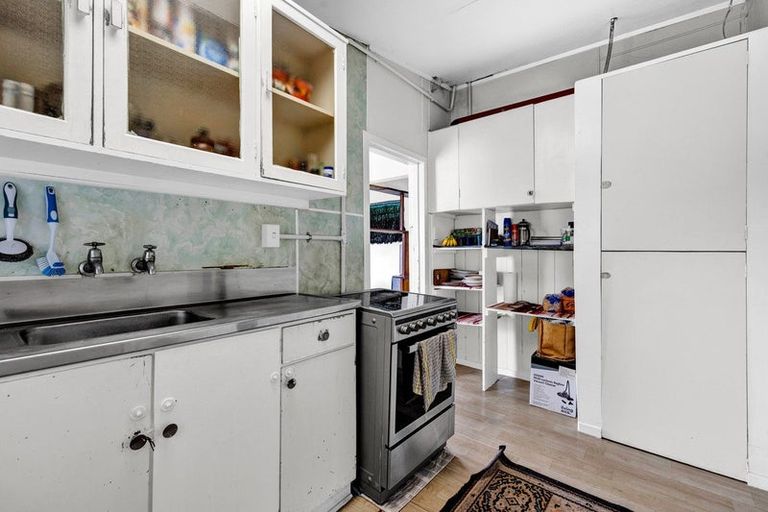 Photo of property in 407 Waihi Road, Normanby, Hawera, 4614