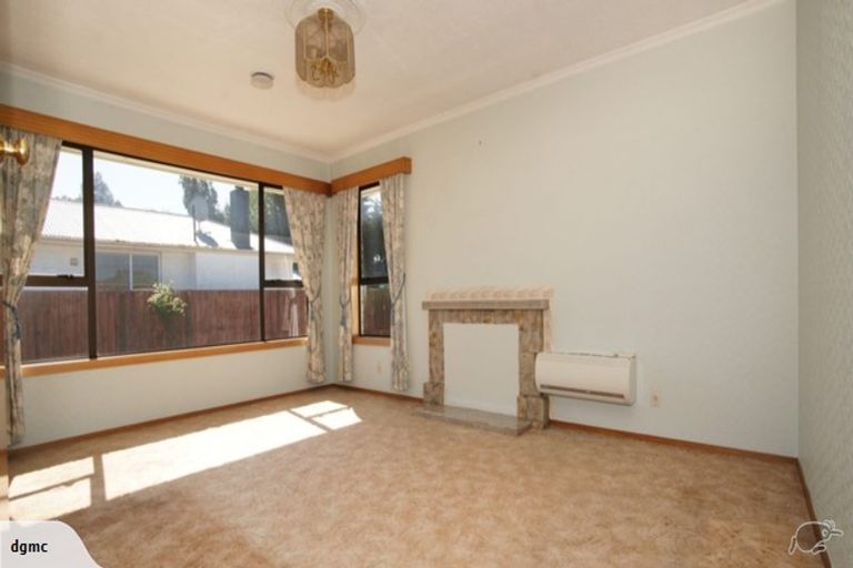 Photo of property in 26 Compton Street, Woolston, Christchurch, 8062