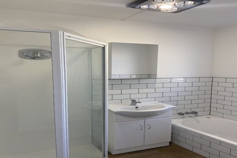 Photo of property in 98 King Street, Taradale, Napier, 4112