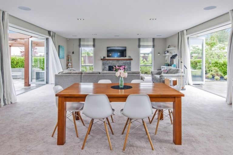 Photo of property in 5 Rotherham Drive, West Melton, 7618