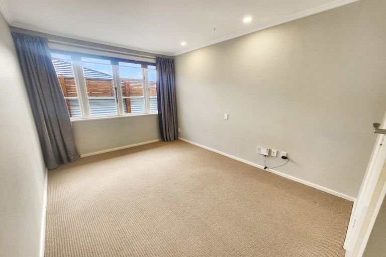 Photo of property in 181 Gloucester Street, Taradale, Napier, 4112