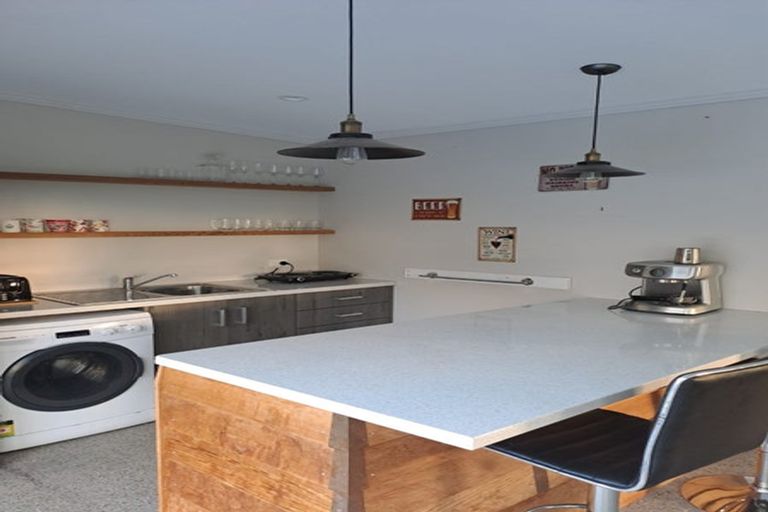 Photo of property in 14b Rennell Street, Frankleigh Park, New Plymouth, 4310