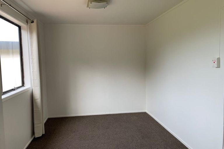 Photo of property in 27 Laxon Avenue, Otara, Auckland, 2025
