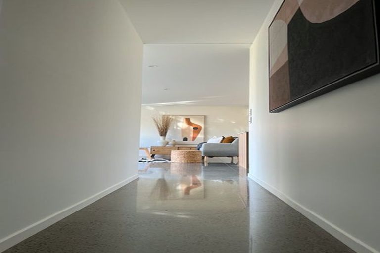 Photo of property in 9a Lansdowne Crescent, Lansdowne, Masterton, 5810