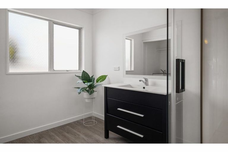 Photo of property in 1/16 Kenmare Street, Alexandra, 9320